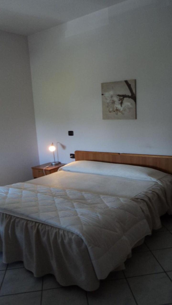 Hotel Cinzia Savignano sul Panaro Exteriör bild